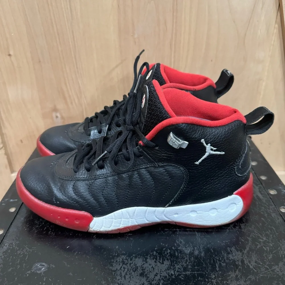 Nike Jordan Jumpman Pro Sneakers Size 7 Youth Basketball shoes 907973-001